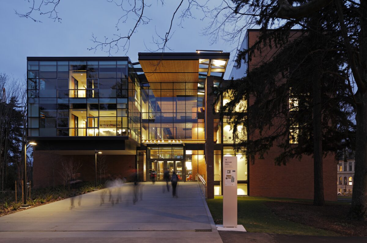 PACCAR Hall, Foster School of Business, University of Washington - Exterior